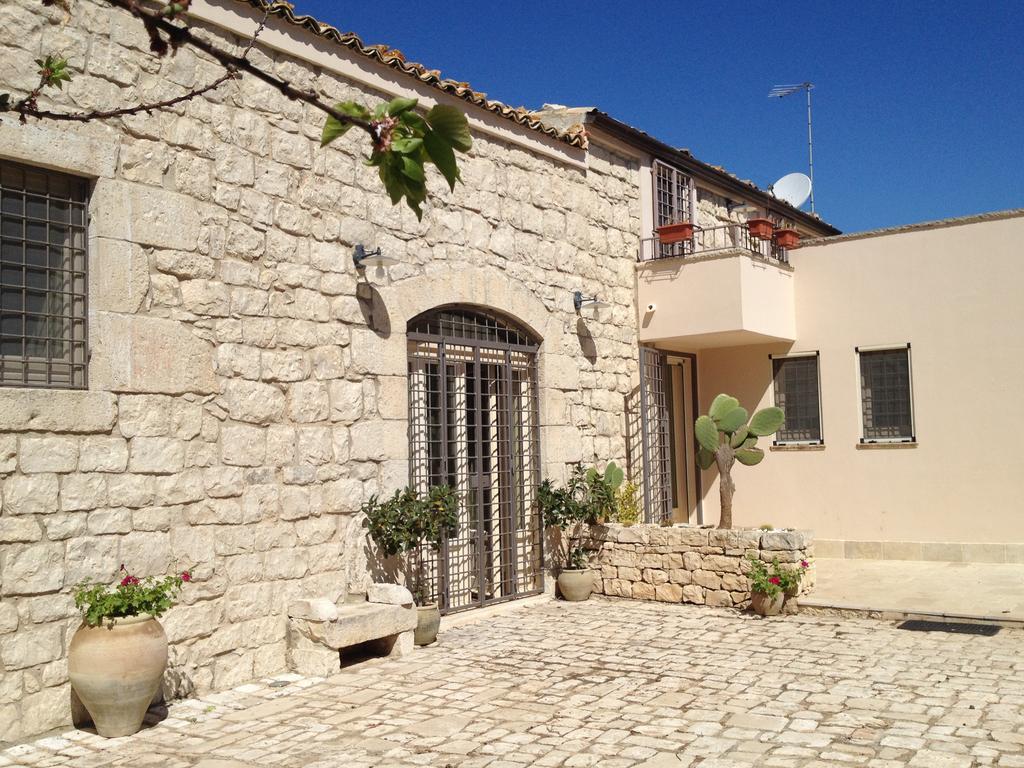 Antico Frantoio Penna Apartment Sampieri Bagian luar foto